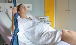 生孩子顺产视频,顺产全过程，勇敢妈妈的无痛挑战